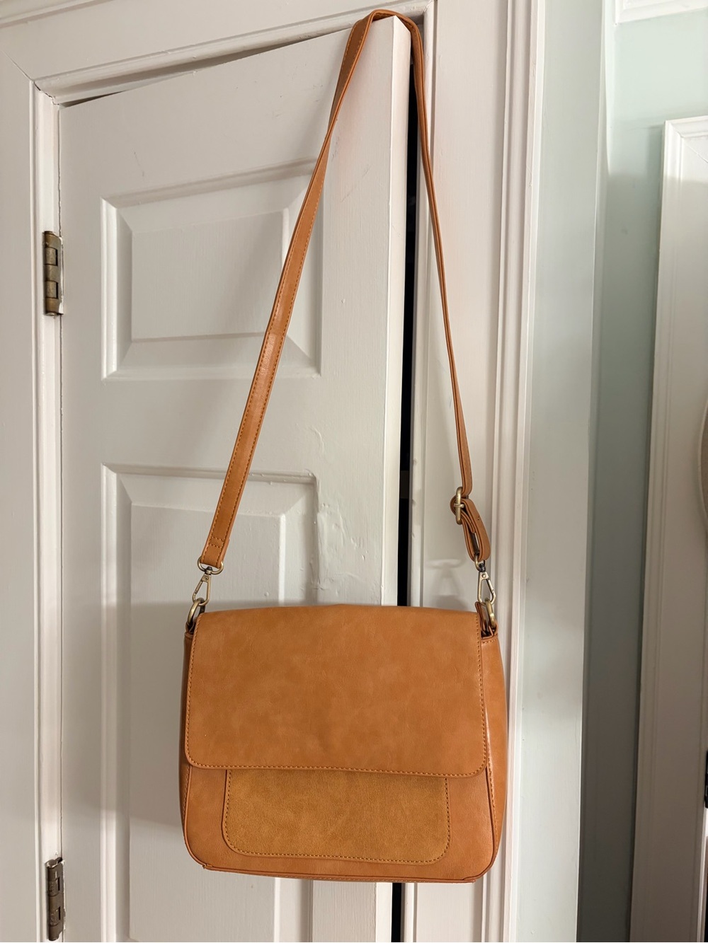 Joy Susan Tan Crossbody Shoulder Bag-comes with a guitar strap to change look